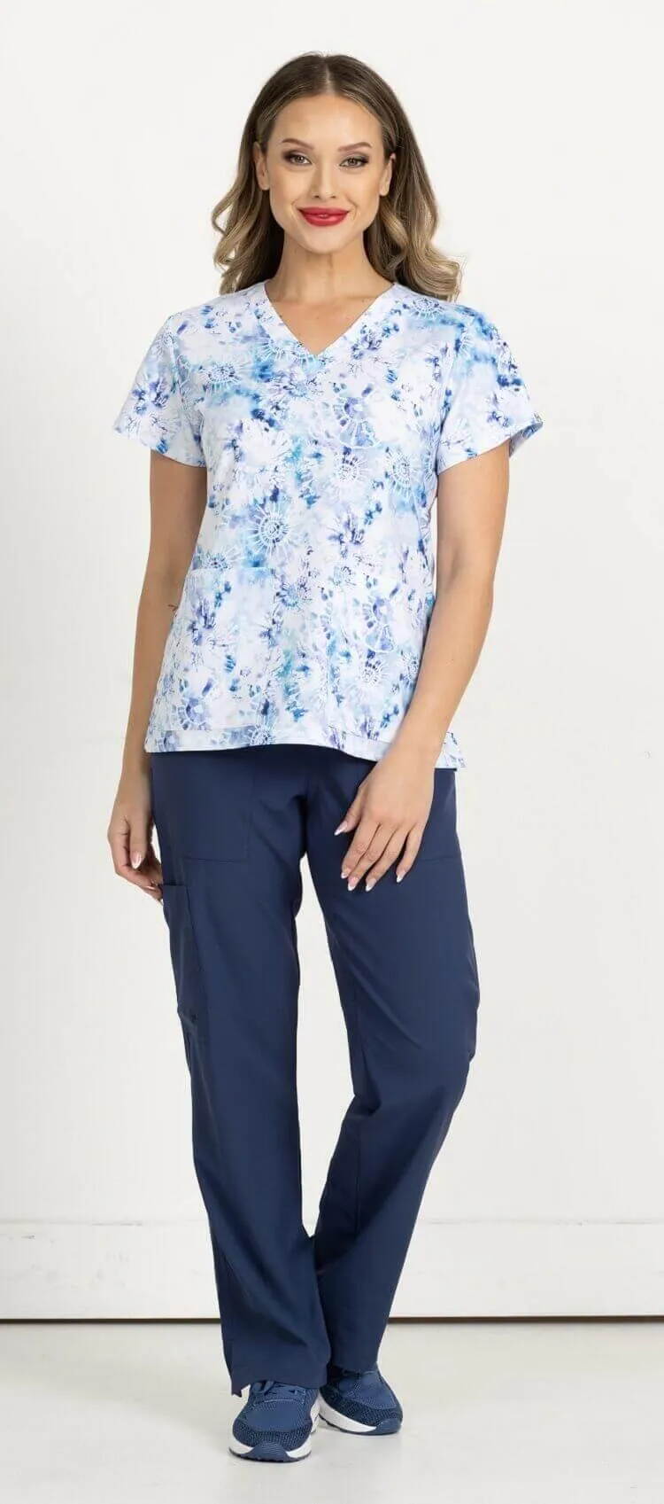 Meraki Sport Women's Print Scrub Top | Tie Dye Obsession